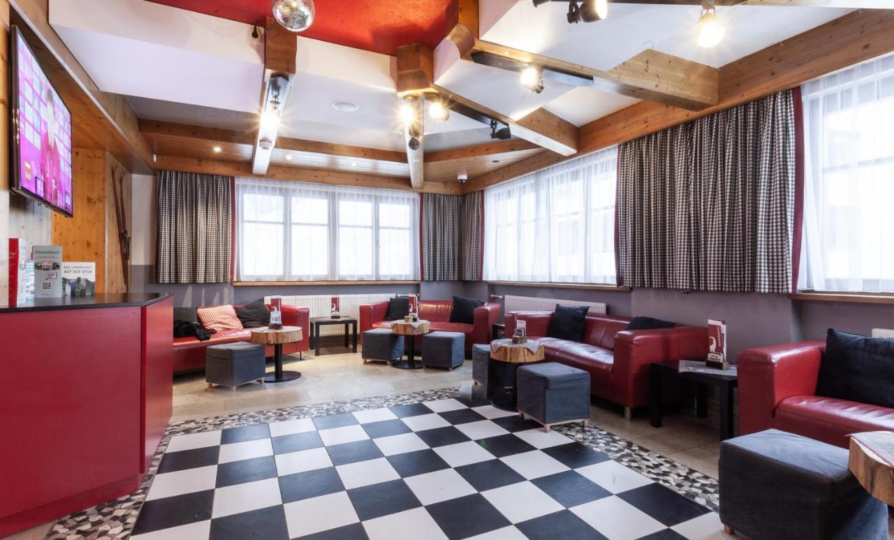 גסכורן First Mountain Hotel Montafon מראה חיצוני תמונה